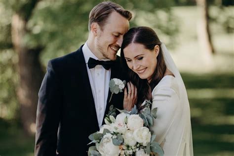 sanna marin mare|Finnish Prime Minister Sanna Marin marries her。